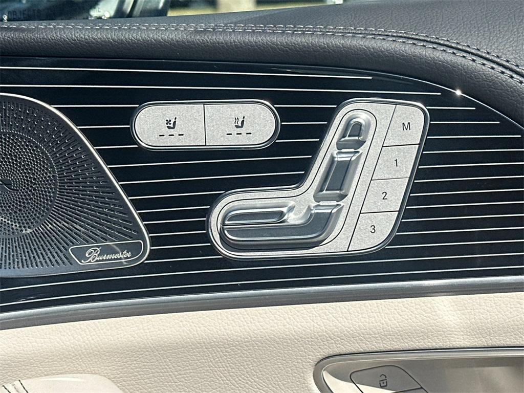 new 2026 Mercedes-Benz AMG GLE 53 car, priced at $117,040