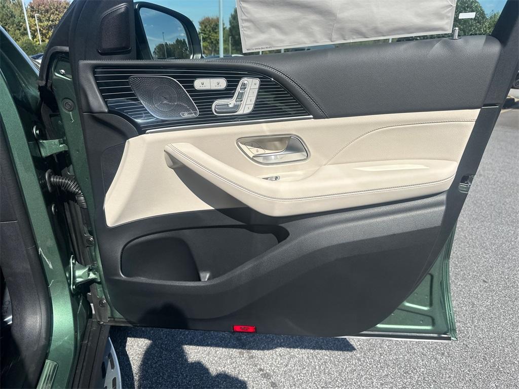 new 2026 Mercedes-Benz AMG GLE 53 car, priced at $117,040