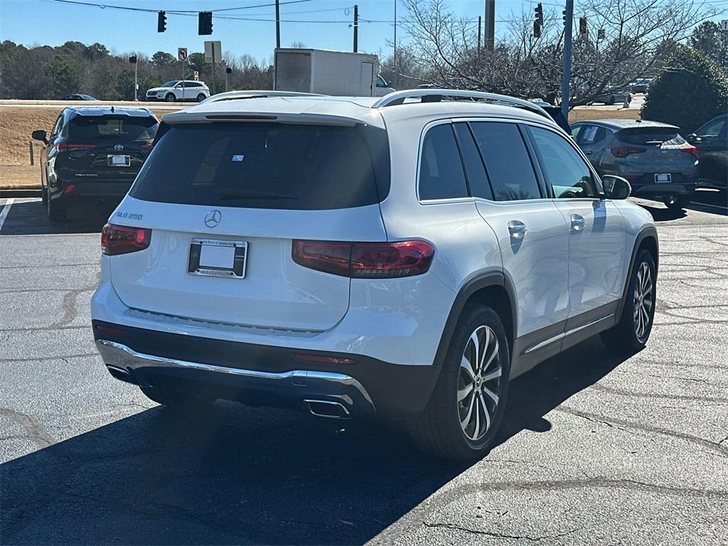 used 2022 Mercedes-Benz GLB 250 car, priced at $29,989