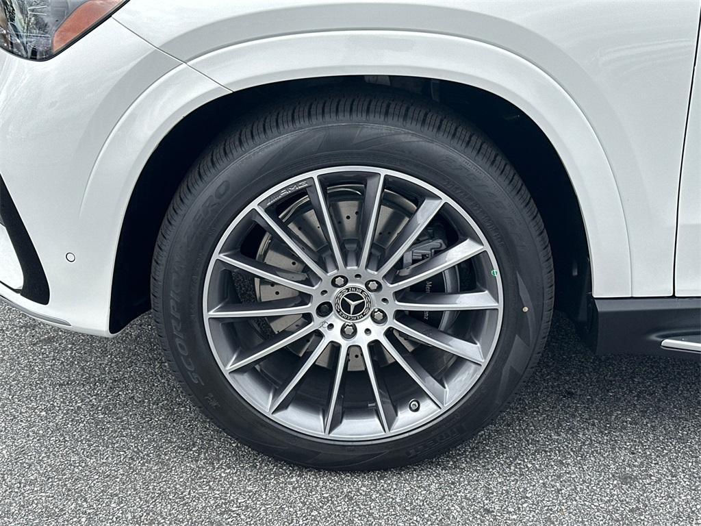 new 2026 Mercedes-Benz GLE 450 car, priced at $88,770
