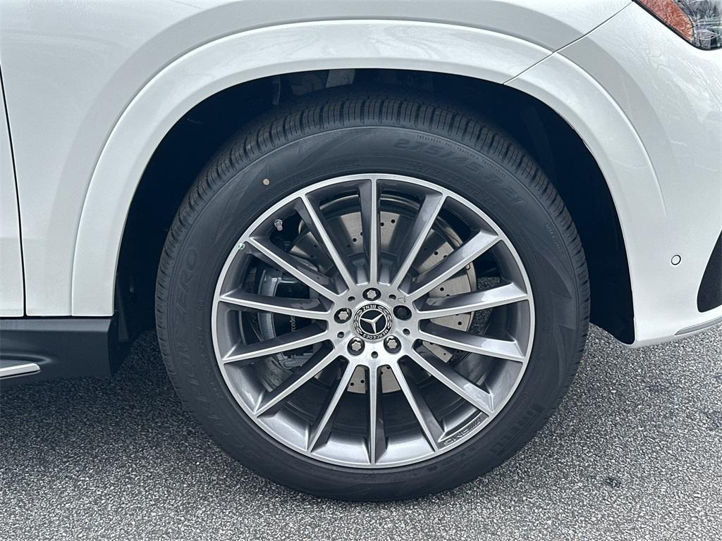 new 2026 Mercedes-Benz GLE 450 car, priced at $88,770