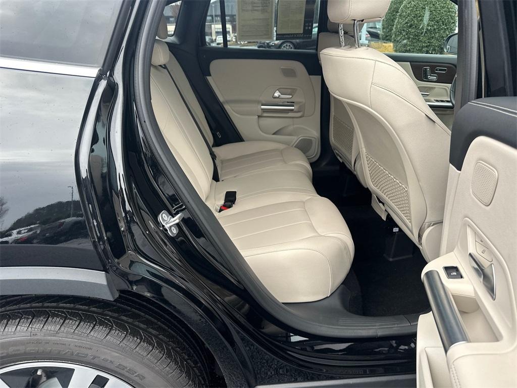 used 2026 Mercedes-Benz GLA 250 car, priced at $43,895