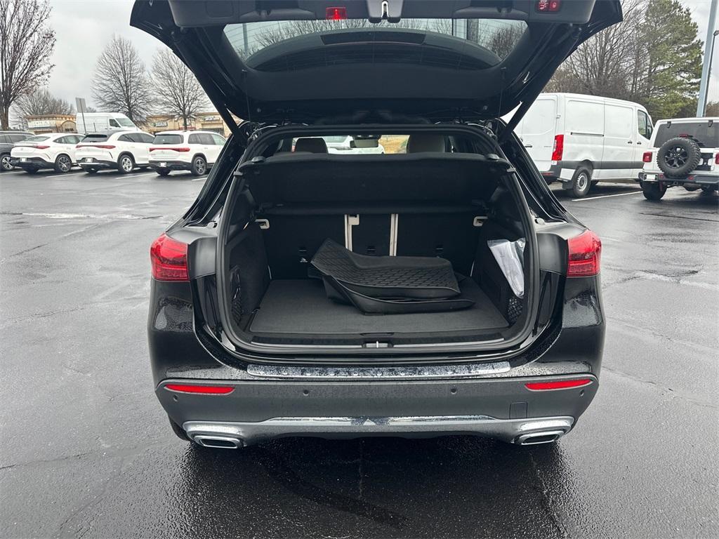 used 2026 Mercedes-Benz GLA 250 car, priced at $43,895