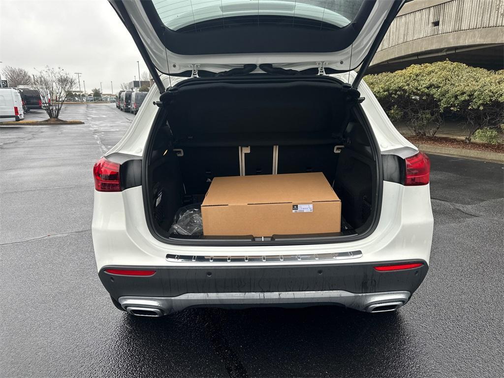 new 2026 Mercedes-Benz GLA 250 car, priced at $47,445