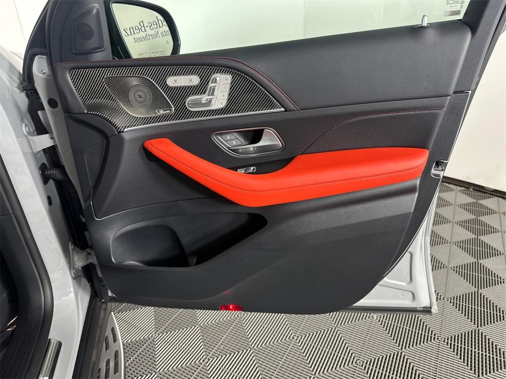 used 2025 Mercedes-Benz AMG GLE 53 car, priced at $99,997