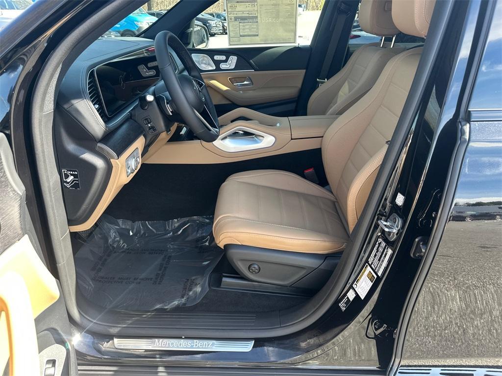 new 2026 Mercedes-Benz GLE 450 car, priced at $85,170