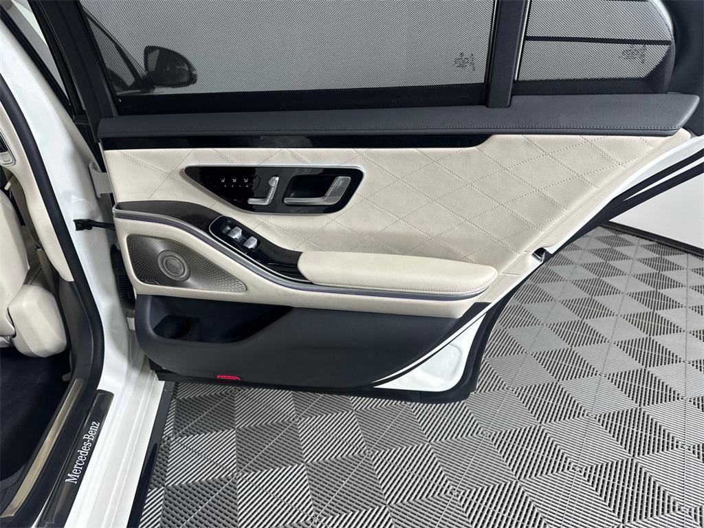 used 2022 Mercedes-Benz S-Class car, priced at $53,998