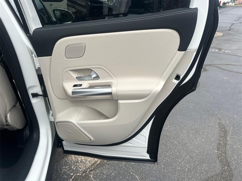 new 2026 Mercedes-Benz GLA 250 car, priced at $50,195