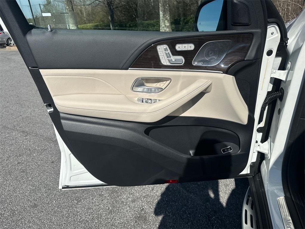 new 2026 Mercedes-Benz GLE 450 car, priced at $83,840