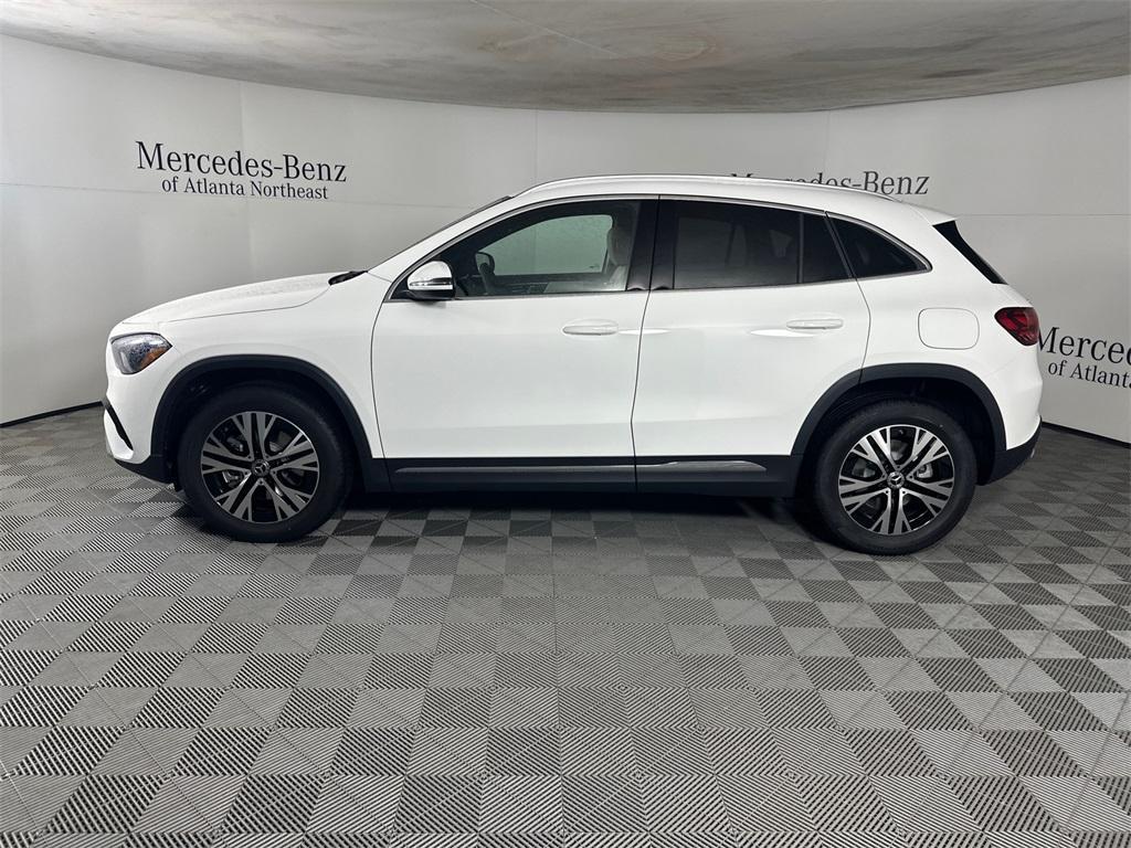 new 2026 Mercedes-Benz GLA 250 car, priced at $43,250