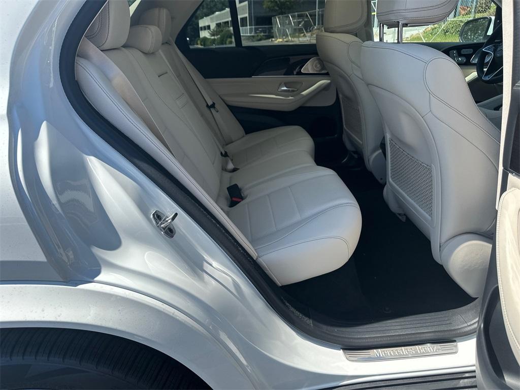 new 2026 Mercedes-Benz GLE 450e car, priced at $83,940