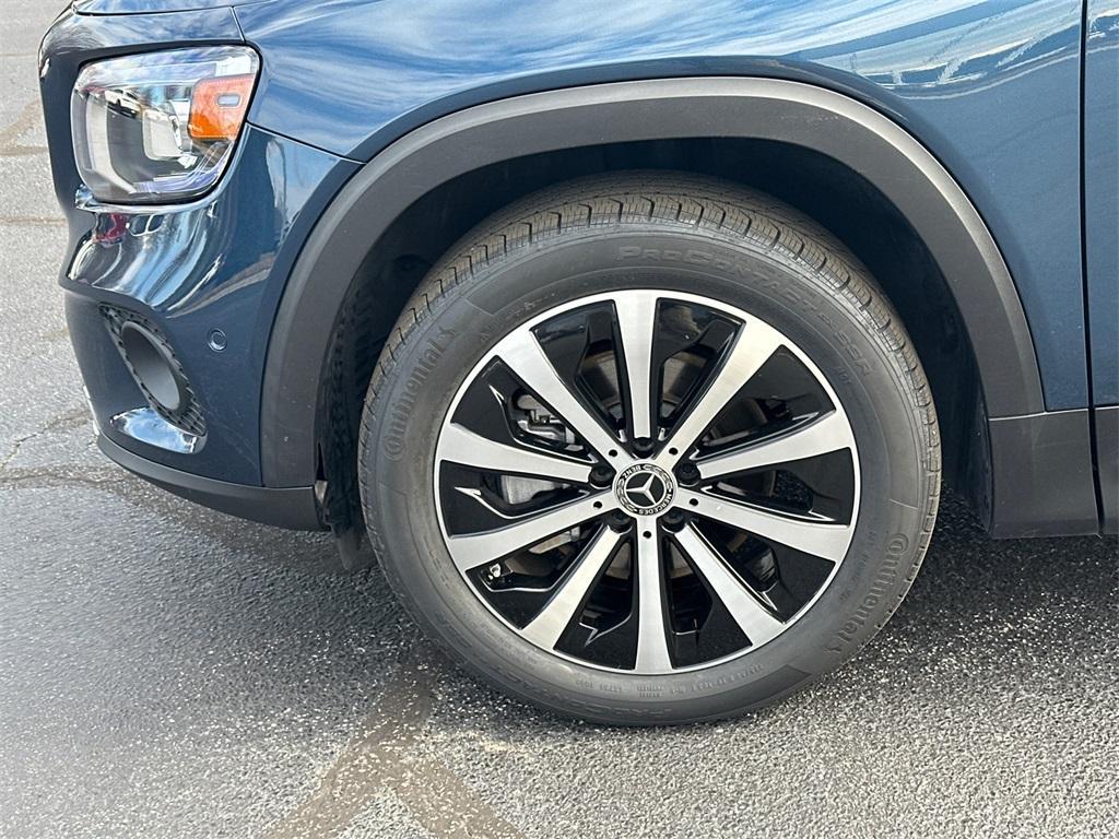 used 2023 Mercedes-Benz GLB 250 car, priced at $35,801