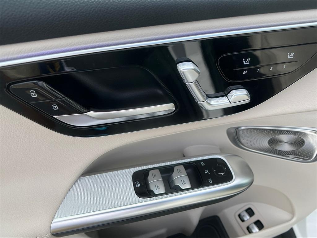 new 2026 Mercedes-Benz GLC 350e car, priced at $67,855