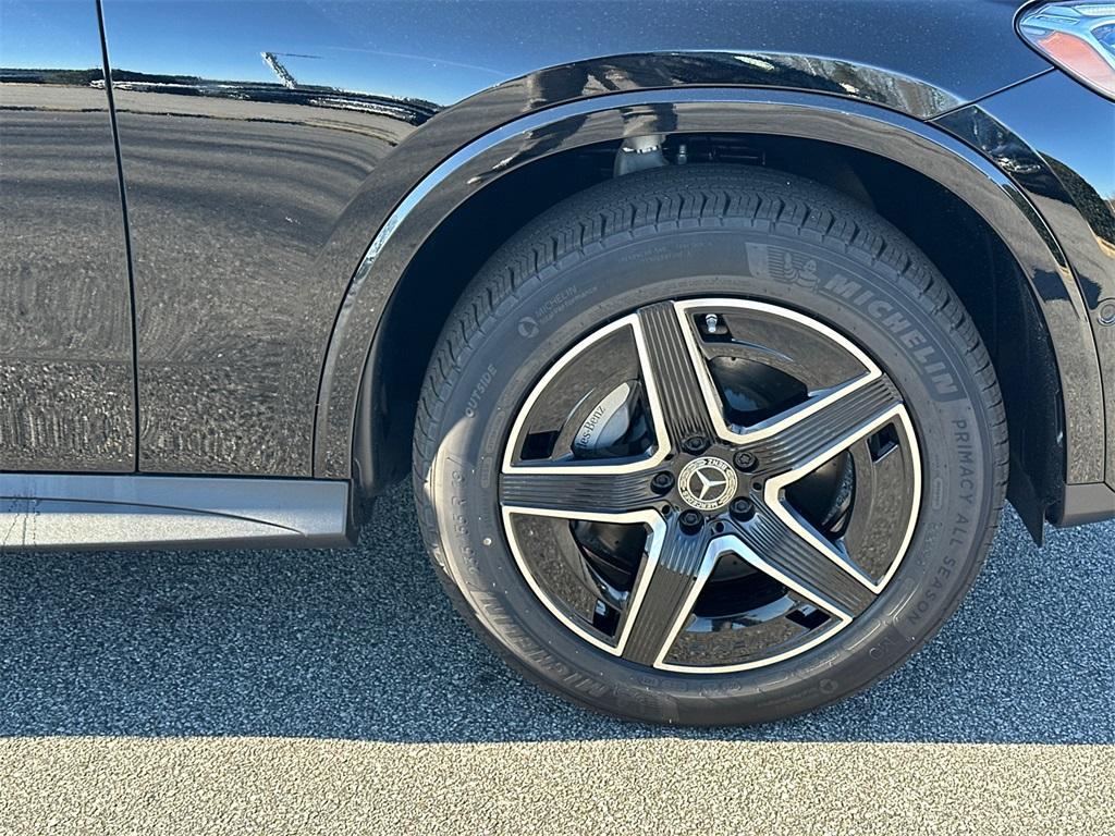 new 2026 Mercedes-Benz GLC 300 car, priced at $56,785