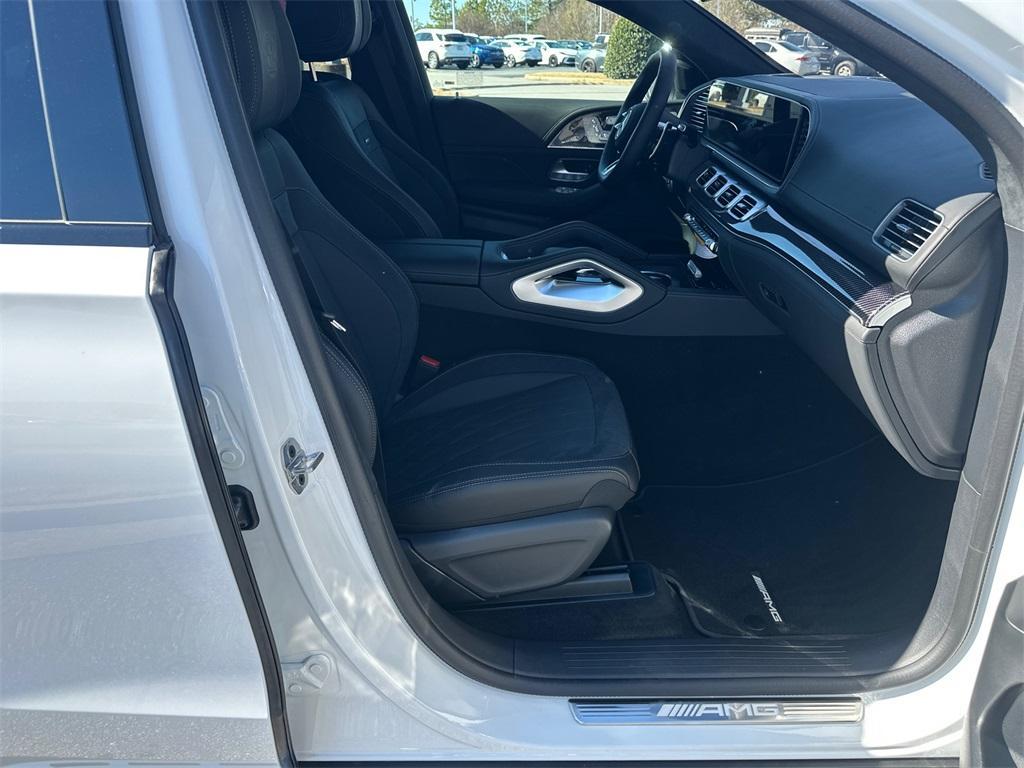 new 2026 Mercedes-Benz AMG GLE 63 car, priced at $148,625