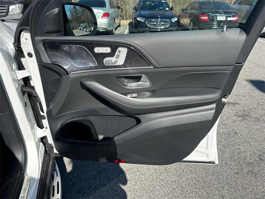 new 2026 Mercedes-Benz AMG GLE 63 car, priced at $148,625