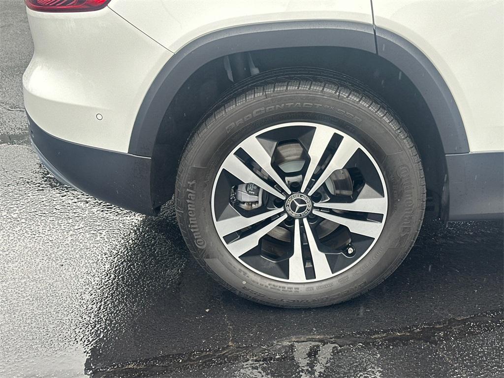 used 2025 Mercedes-Benz GLB 250 car, priced at $42,384