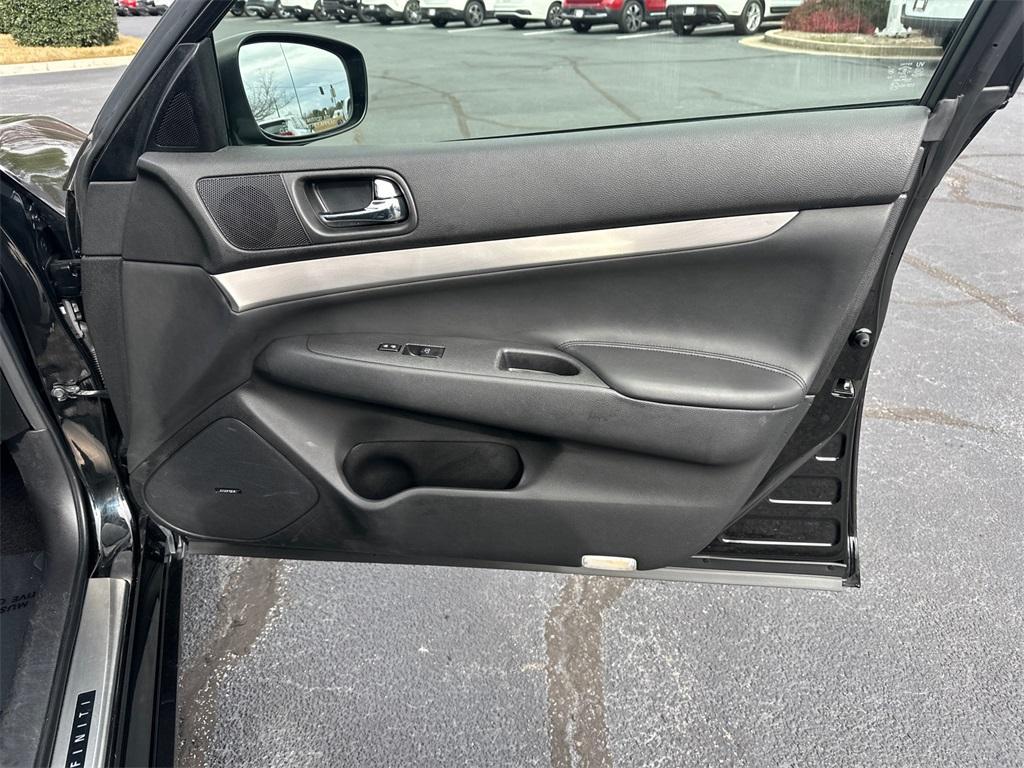 used 2015 INFINITI Q40 car, priced at $11,994