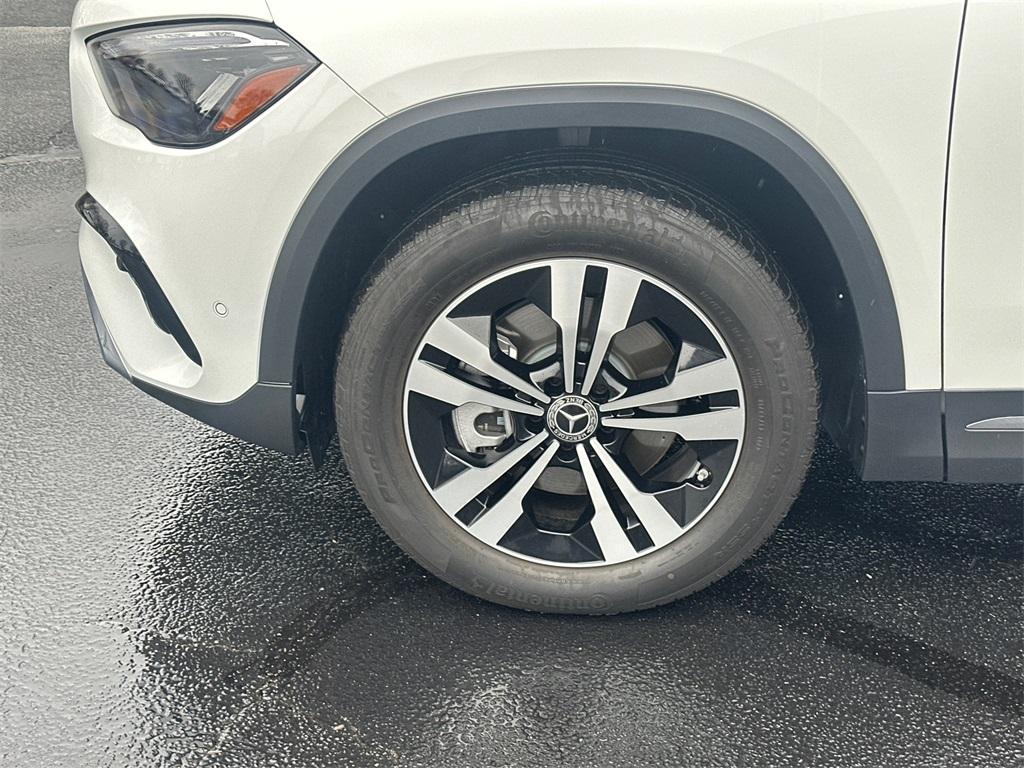 used 2026 Mercedes-Benz GLA 250 car, priced at $43,912