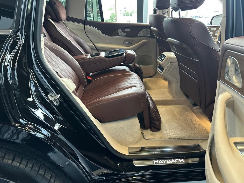 used 2024 Mercedes-Benz Maybach GLS 600 car, priced at $129,847