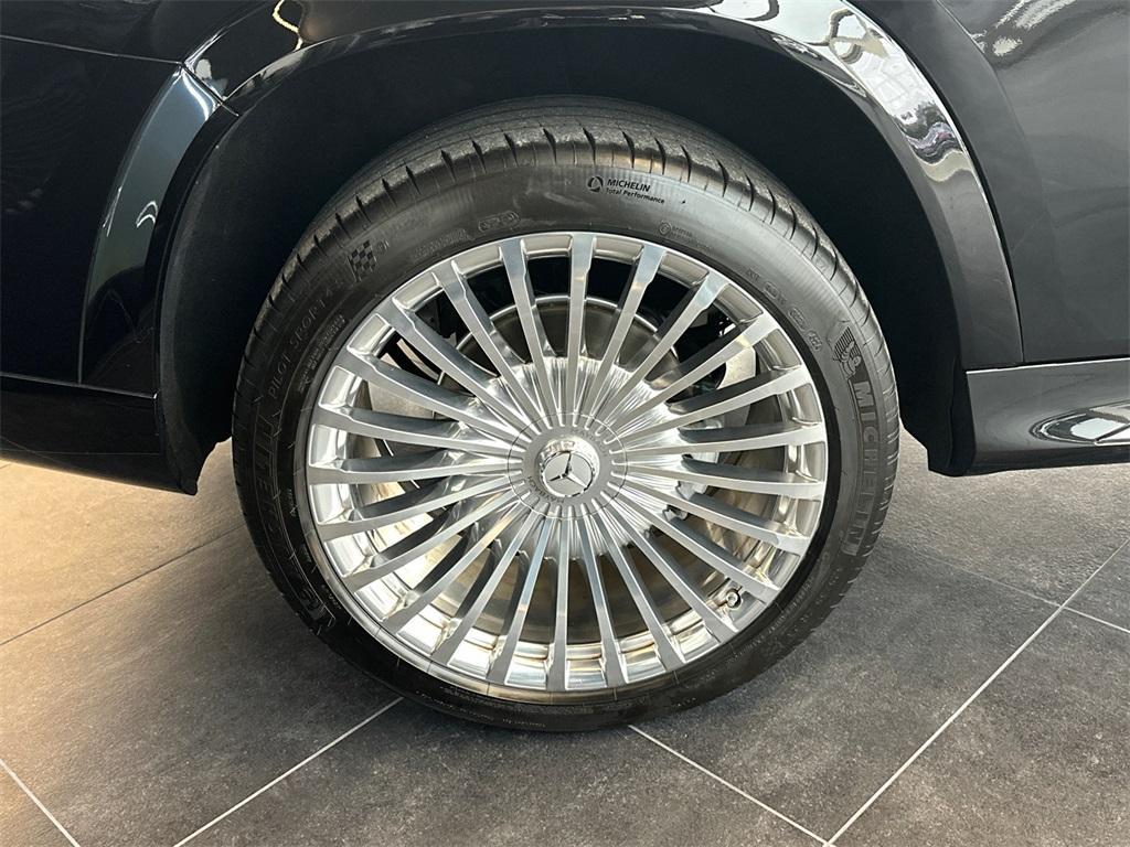 used 2024 Mercedes-Benz Maybach GLS 600 car, priced at $129,847