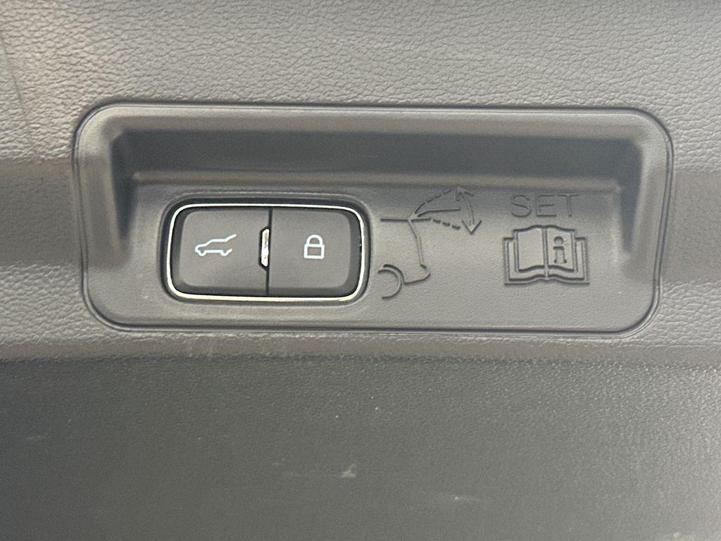 used 2022 Ford Explorer car, priced at $39,707