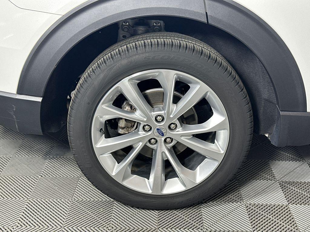 used 2022 Ford Explorer car, priced at $39,707