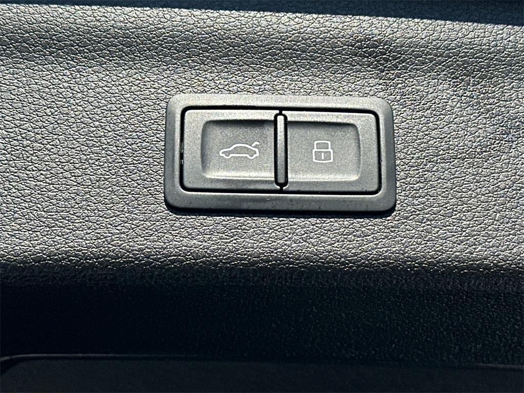 used 2022 Audi Q3 car, priced at $23,611