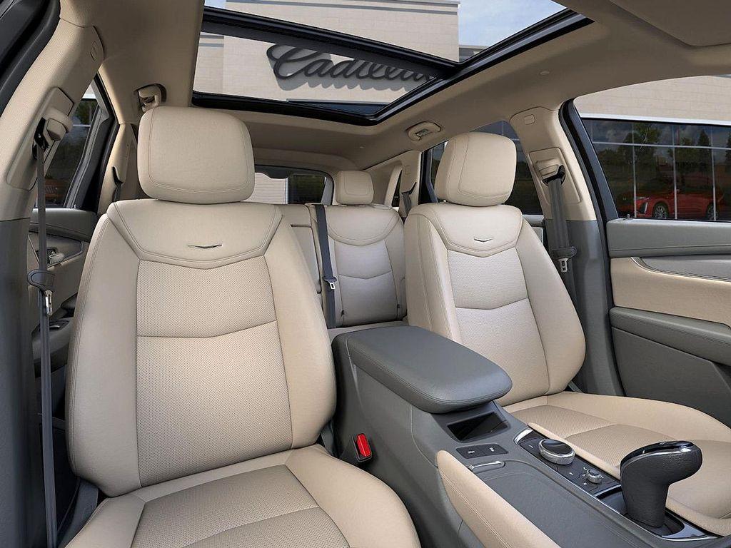 new 2026 Cadillac XT5 car, priced at $56,015