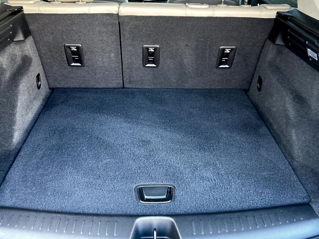 used 2022 Cadillac XT4 car, priced at $25,984