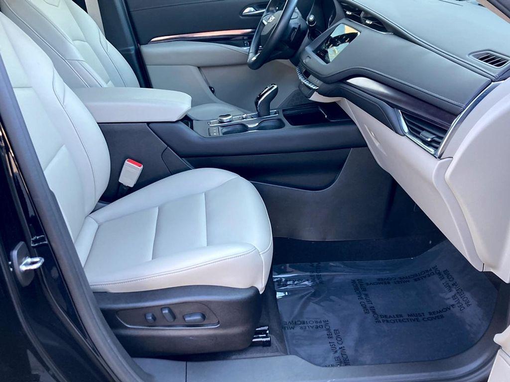 used 2022 Cadillac XT4 car, priced at $25,984