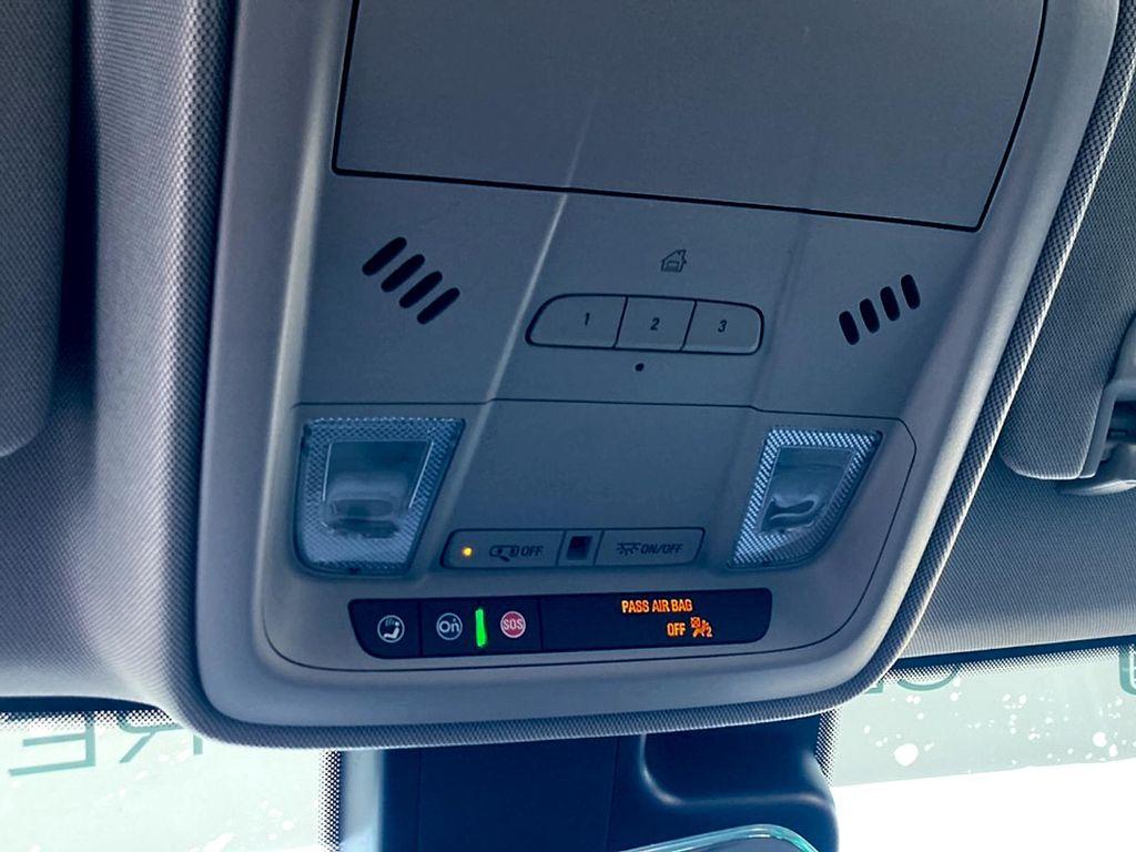 used 2022 Cadillac XT4 car, priced at $25,984