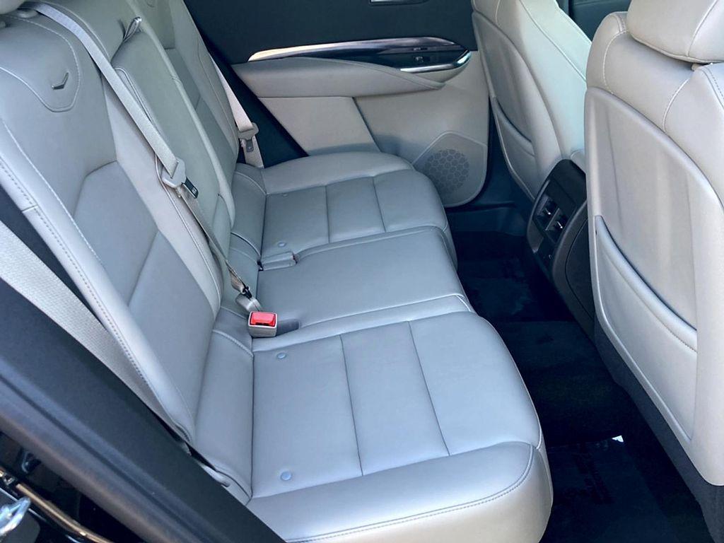 used 2022 Cadillac XT4 car, priced at $25,984