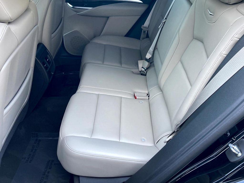 used 2022 Cadillac XT4 car, priced at $25,984