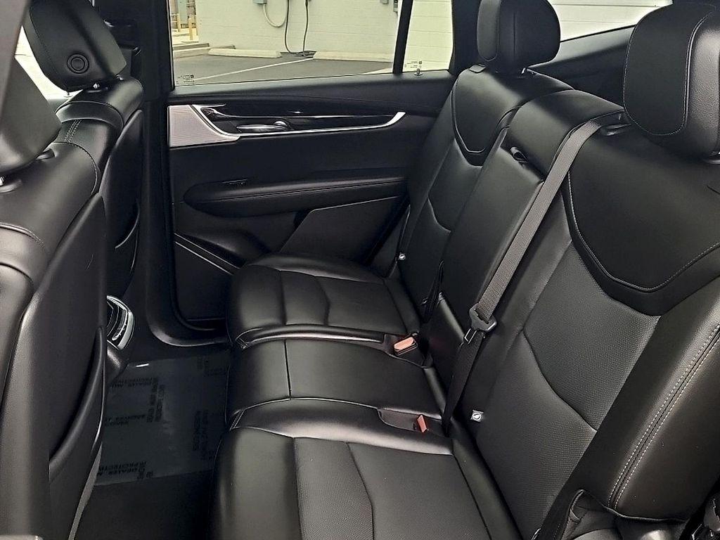 used 2024 Cadillac XT6 car, priced at $39,413