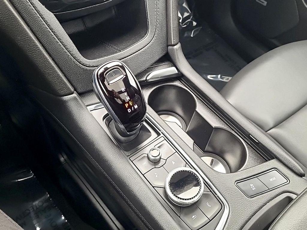 used 2024 Cadillac XT6 car, priced at $39,413