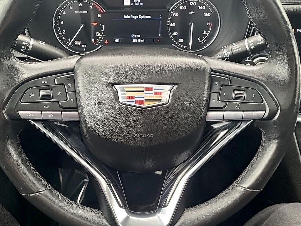 used 2024 Cadillac XT6 car, priced at $39,413