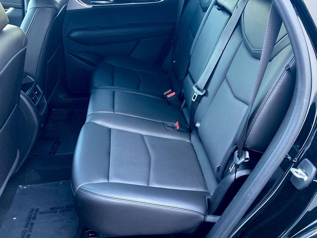 used 2022 Cadillac XT5 car, priced at $29,906