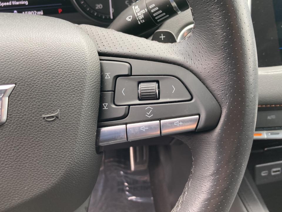 used 2023 Cadillac XT4 car, priced at $31,999