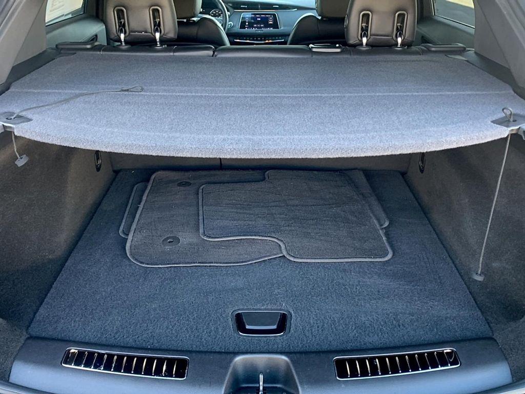 used 2022 Cadillac XT4 car, priced at $27,491