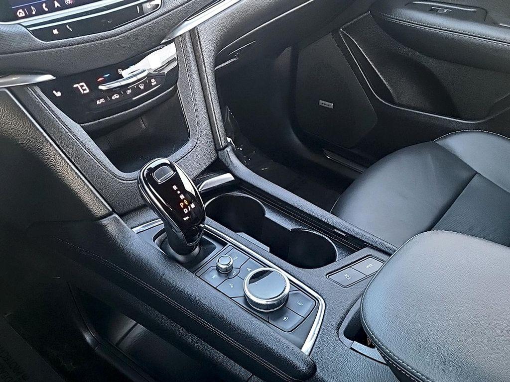 used 2023 Cadillac XT5 car, priced at $34,473