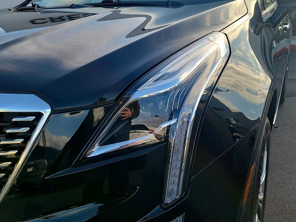 used 2023 Cadillac XT5 car, priced at $34,473