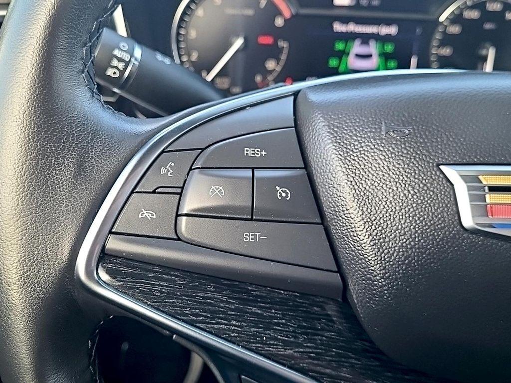 used 2023 Cadillac XT5 car, priced at $34,473