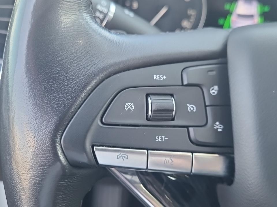 used 2023 Cadillac XT6 car, priced at $38,932