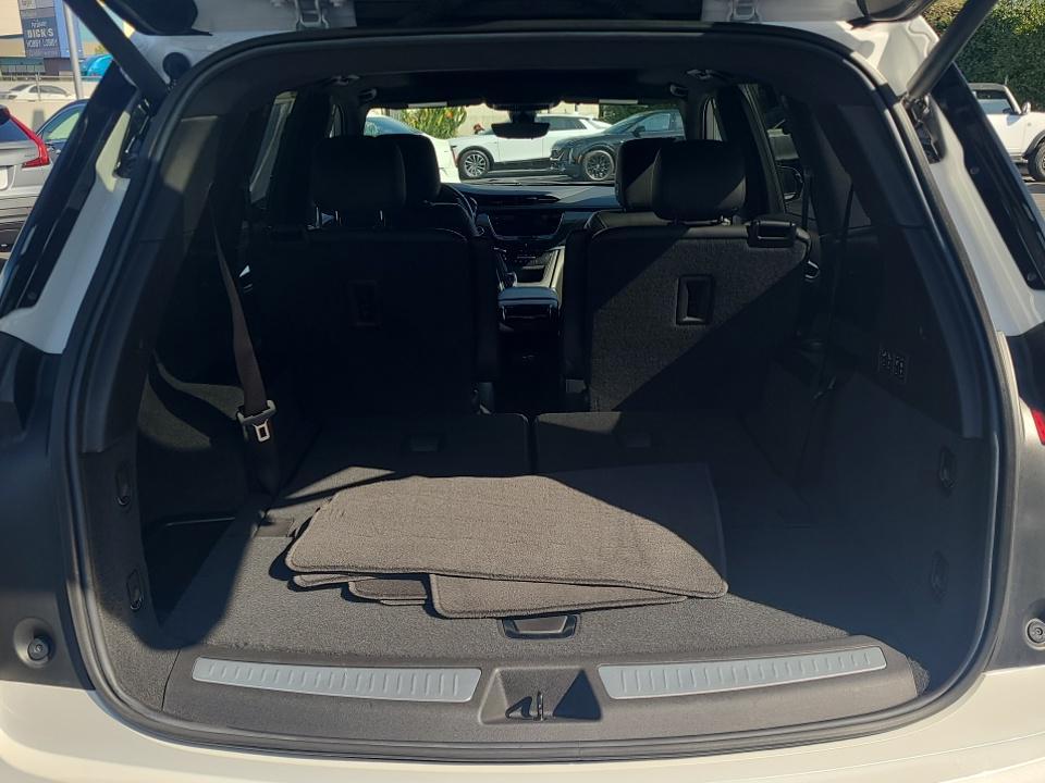 used 2023 Cadillac XT6 car, priced at $38,932