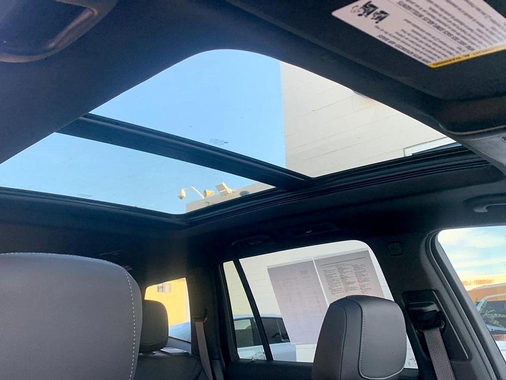 used 2025 Cadillac XT6 car, priced at $51,978