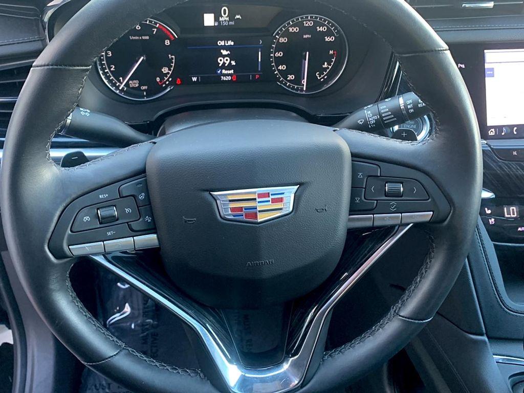 used 2025 Cadillac XT6 car, priced at $51,978