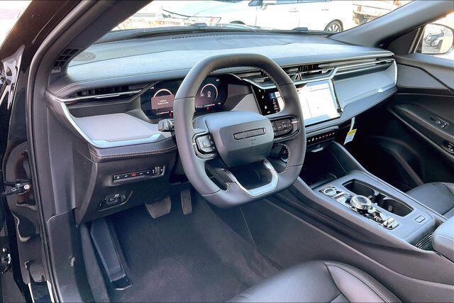 new 2026 Jeep Cherokee car, priced at $41,590
