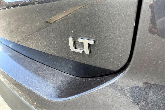used 2023 Chevrolet Equinox car, priced at $23,990