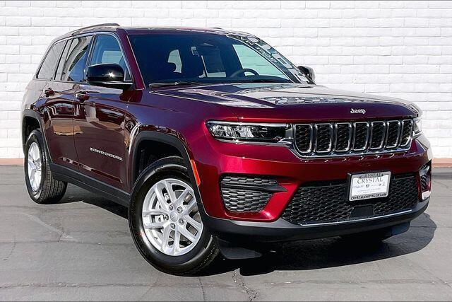 new 2026 Jeep Grand Cherokee car, priced at $43,405